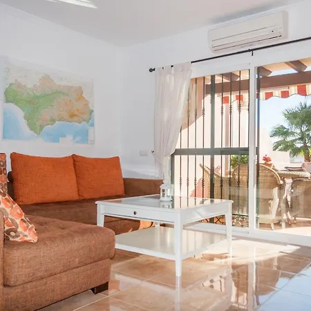 Cipreses House Vakantiehuis *