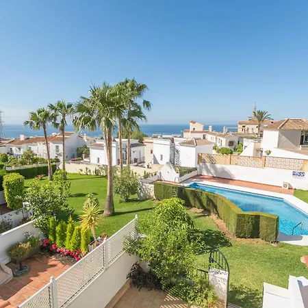 Cipreses House Holiday home *